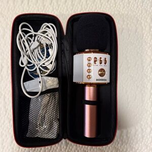 PINK WIRELESS MICROPHONE